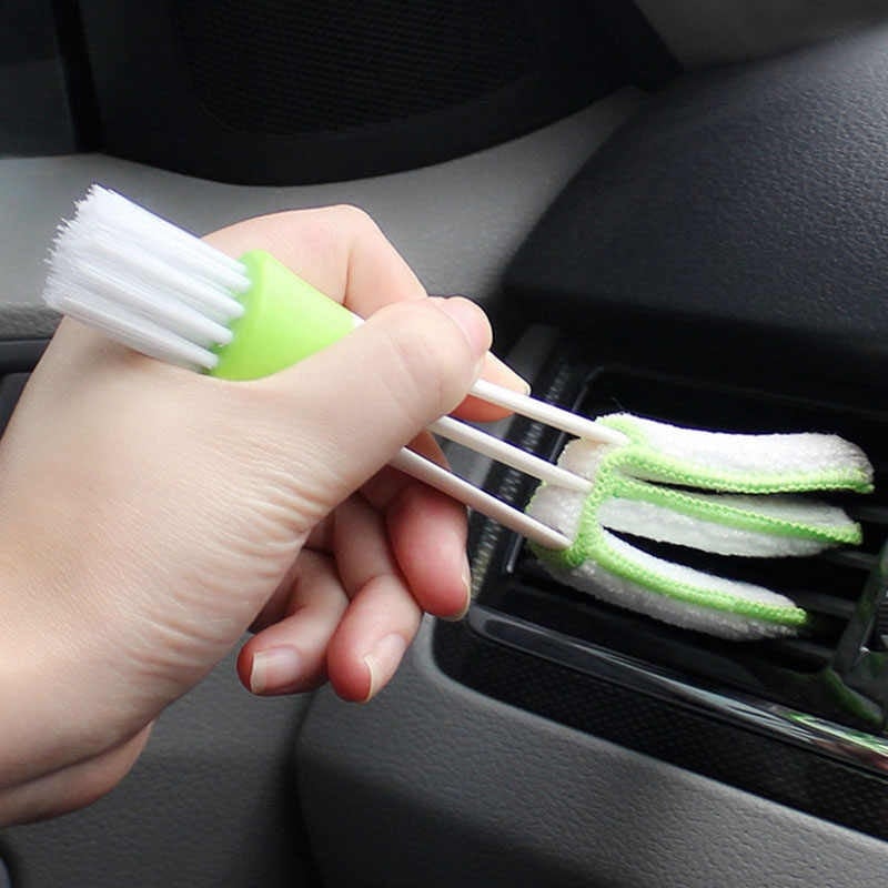 Car vent cleaner